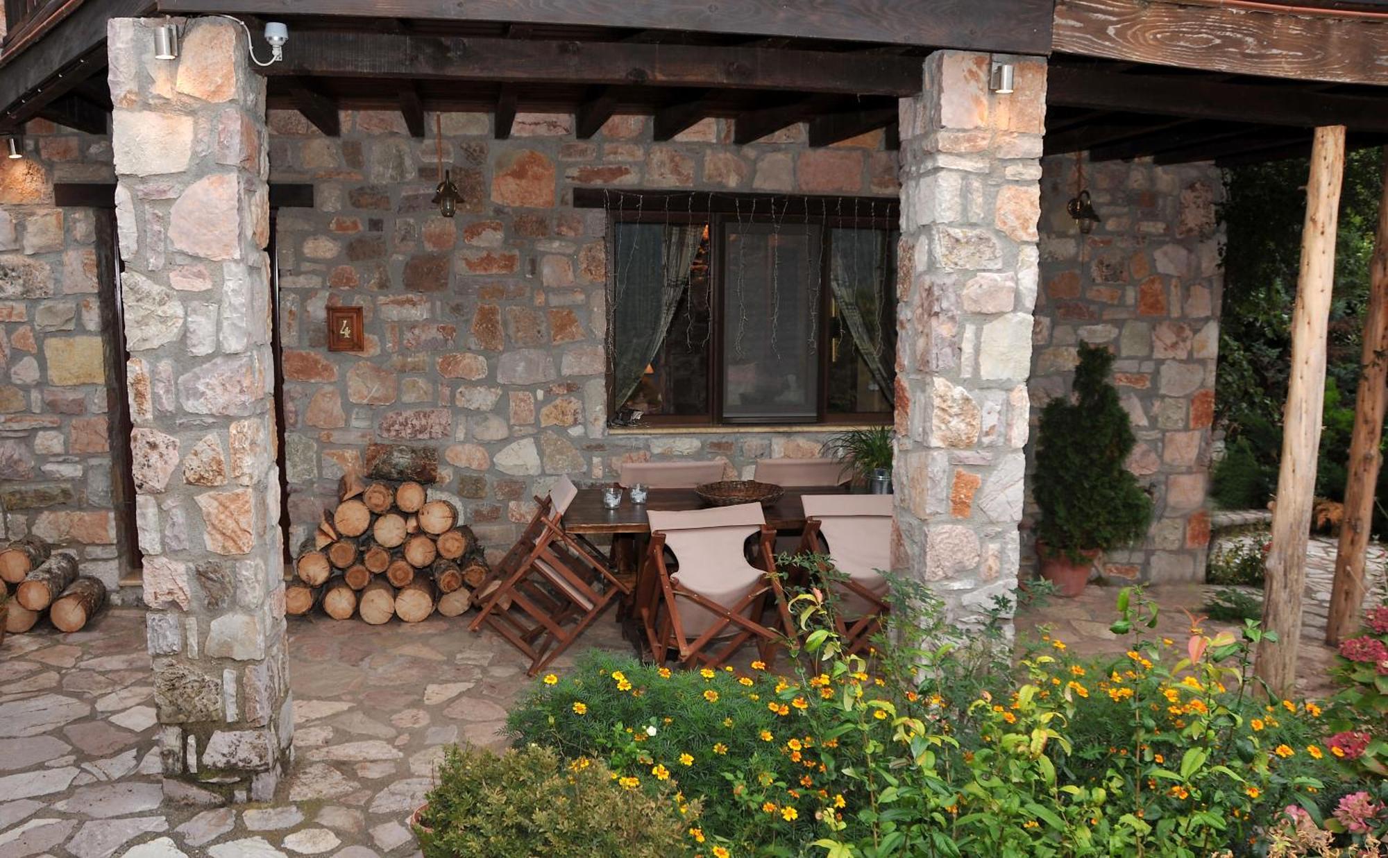 Guest Stone Houses In Aidona Chrysomiléa Eksteriør billede